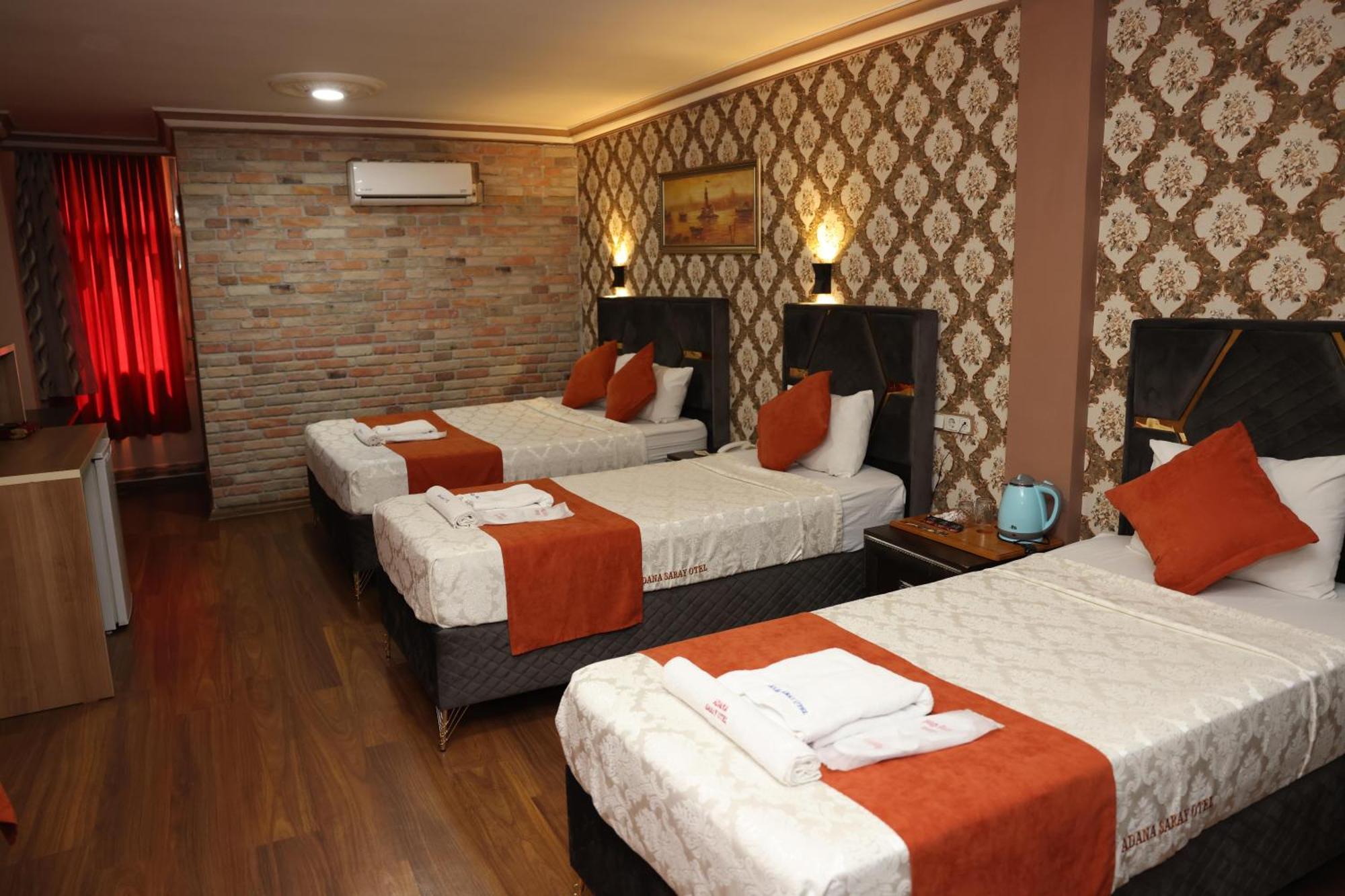 Adana Saray Hotel Extérieur photo