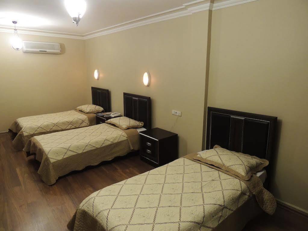 Adana Saray Hotel Extérieur photo