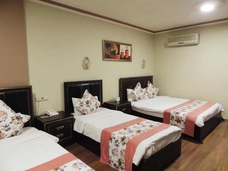 Adana Saray Hotel Extérieur photo