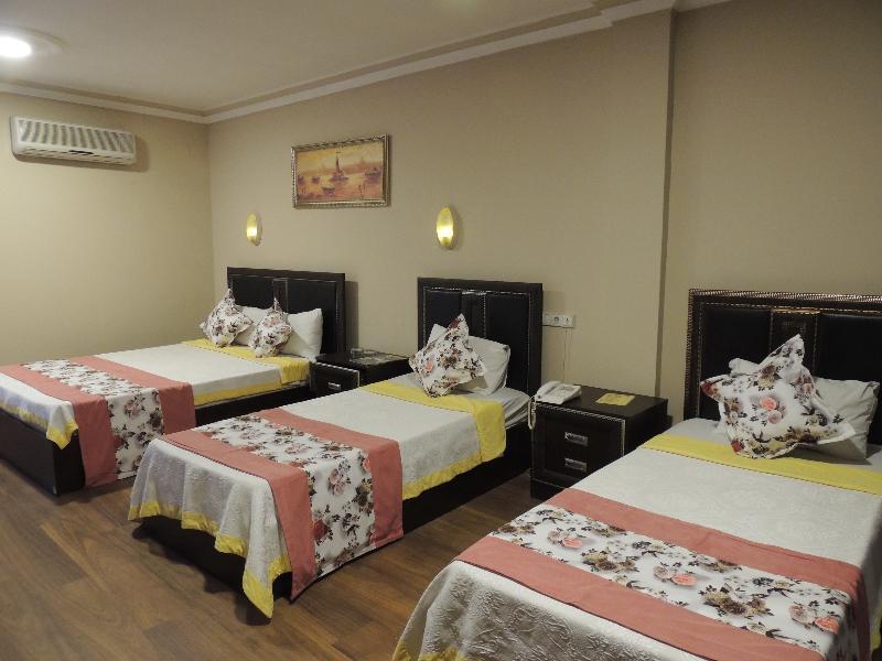 Adana Saray Hotel Extérieur photo